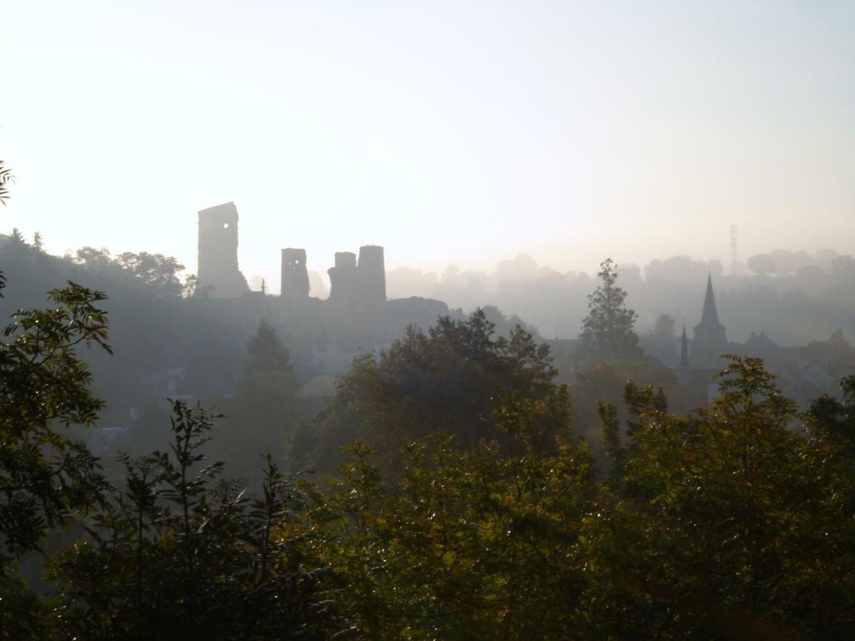 Bed and Breakfast Saint Sauveur Herisson Экстерьер фото